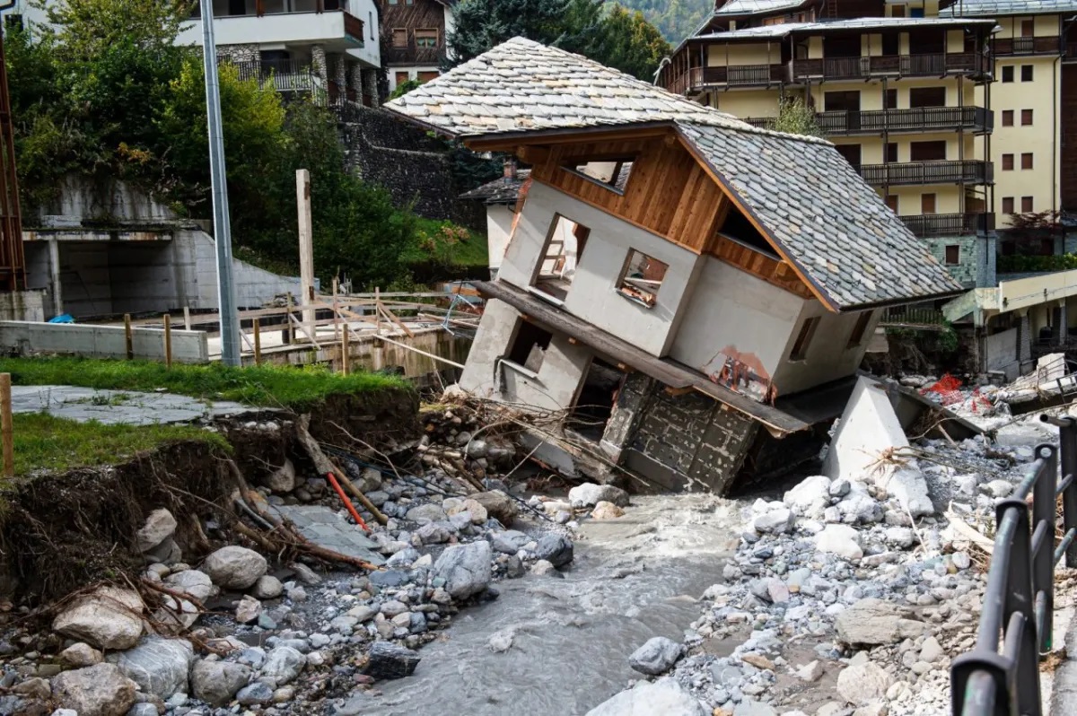 Oltre la metà delle case italiane a “elevato rischio idrogeologico”