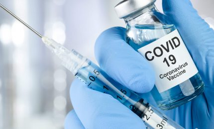 Moderna fa causa a Pfizer-Biontech per il vaccino anti Covid