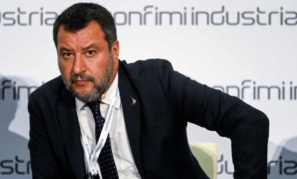 Salvini ammorbidisce i toni: unità e niente polemiche