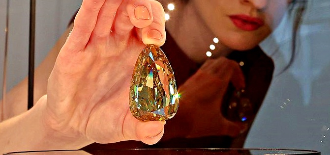 Il diamante giallo “Golden Canary” in mostra a Dubai