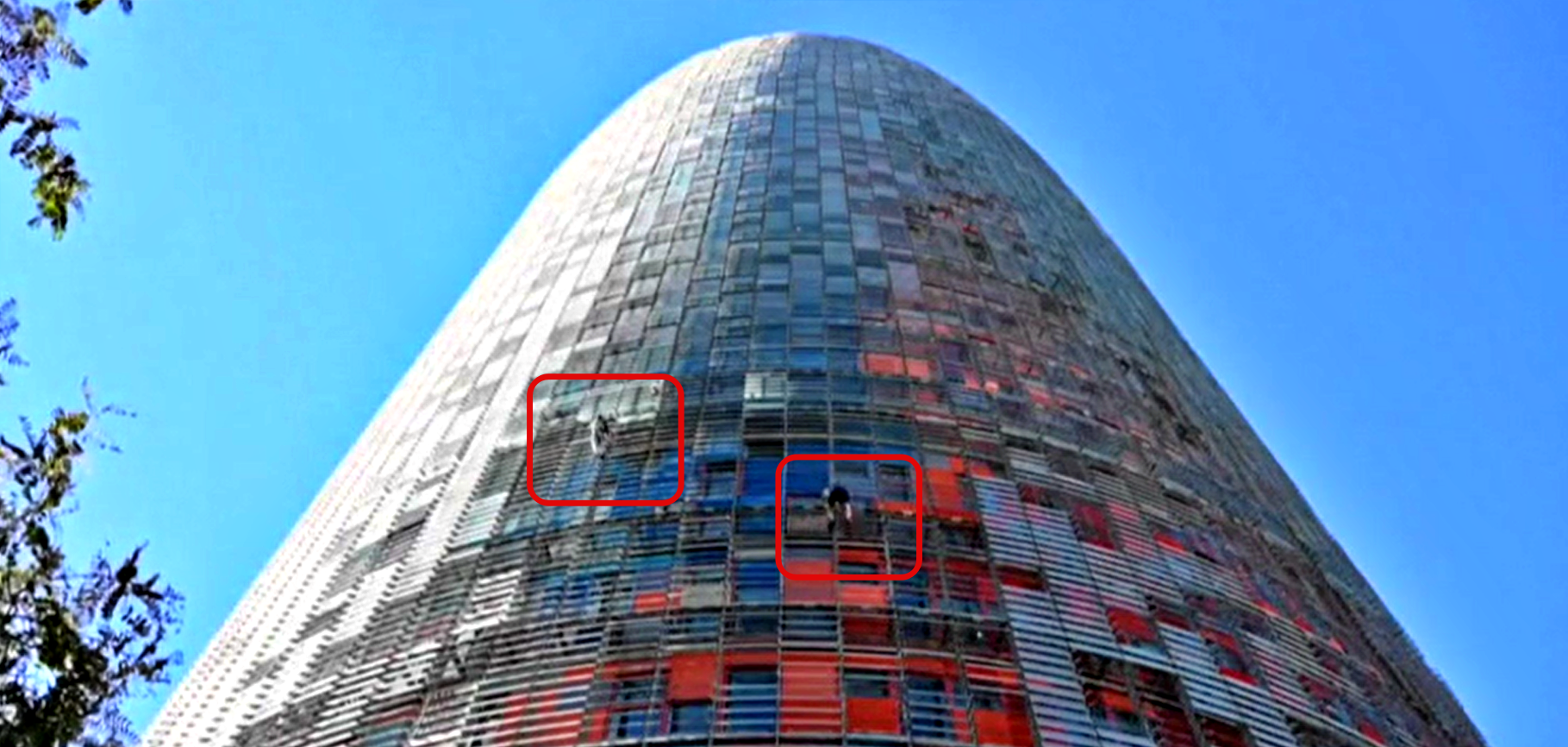 Lo Spiderman francese scala la Torre Glòries con il figlio