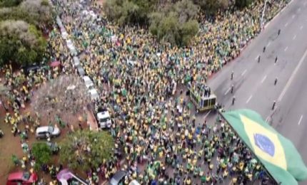 Bolsonaro supporta proteste ma chiede di liberare le strade