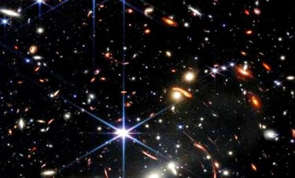 Nasa "vede" le prime galassie dell'universo: erano luminosissime