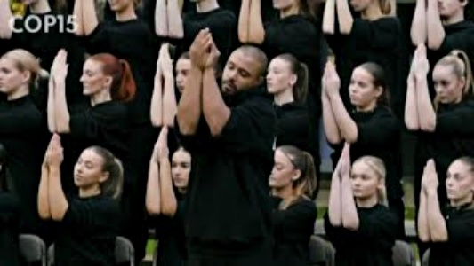 La coreografia di Waff come messaggio per la biodiversità