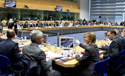 Ecofin, veto Ungheria al prestito per Ucraina: i due scenari
