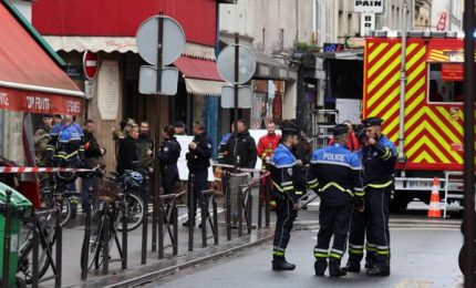 Colpi arma da fuoco in centro Parigi: 2 morti e 3 feriti