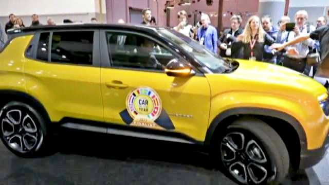 La Jeep Avenger è l'auto dell'anno al Motorshow di Bruxelles