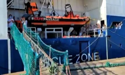 Geo Barents sbarca a Taranto con 85 persone a bordo