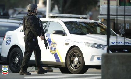 Due sparatorie in tre giorni in California: 18 i morti