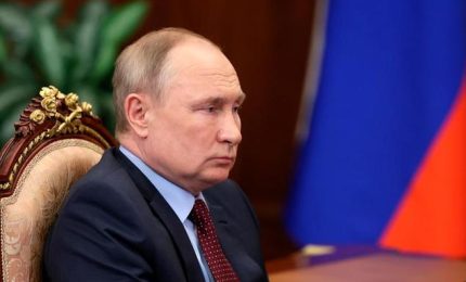 Putin: Sanzioni? Continuiamo ad avere rapporti commerciali con Usa e Europa