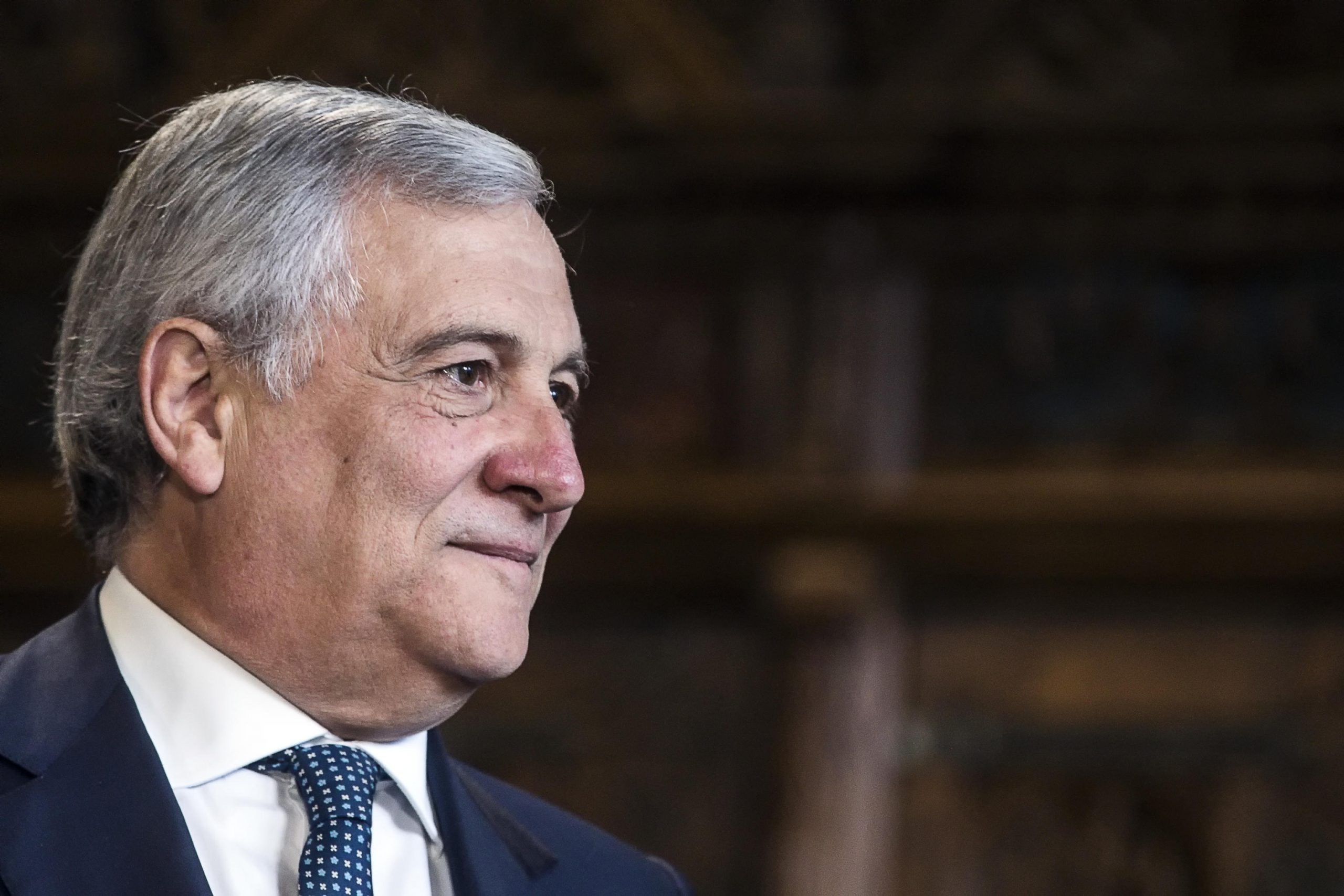 Tajani da Blinken, poi riparte: “Berlusconi, fratello ed eroe”