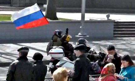Russia, a scuola patriottismo e culto armi: c'è chi dice no
