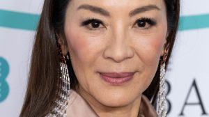 Michelle Yeoh prima asiatica premiata con Oscar da protagonista
