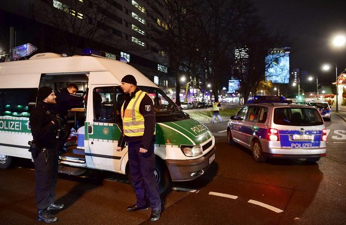 Sparatoria in una chiesa ad Amburgo: almeno sette morti