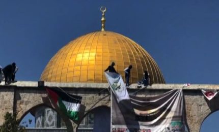 Al-Quds, preghiera e protesta alla moschea di al-Aqsa