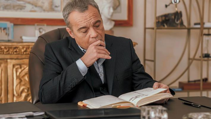Amendola boss spietato e fragile nella fiction ‘Il Patriarca’