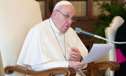 Il Papa è stato dimesso, a San Pietro per le Palme