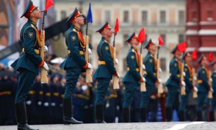 Parata della Vittoria a Mosca, Putin: c'è una guerra contro di noi