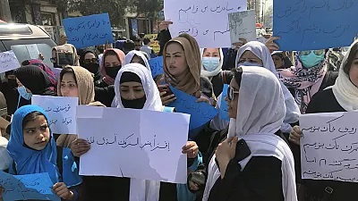 Protesta donne a Kabul contro il governo talebano