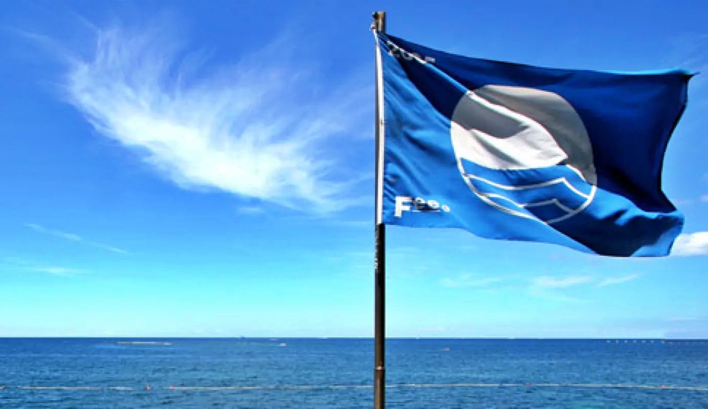 Mare, 17 nuove Bandiere Blu: Liguria e Puglia al top