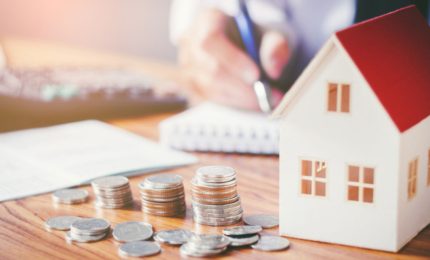 Comprare casa nel 2023: quali sono i costi reali? Ecco i dati