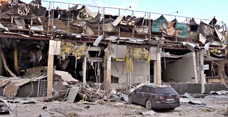 Attacco russo a Kramatorsk, strage in un ristorante: 11 morti e oltre 60 feriti