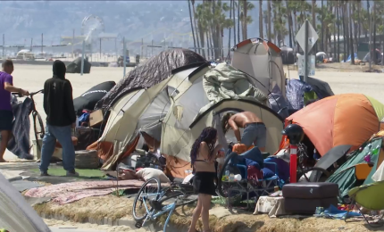 La California come l'Italia, la piaga dei senzatetto: pronto il piano di Newsom
