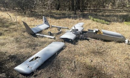 Droni sulla Russia: voli sospesi a Mosca, 5 feriti a Kursk