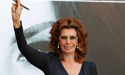 Sophia Loren compie 89 anni. I fotoromanzi il primo passo