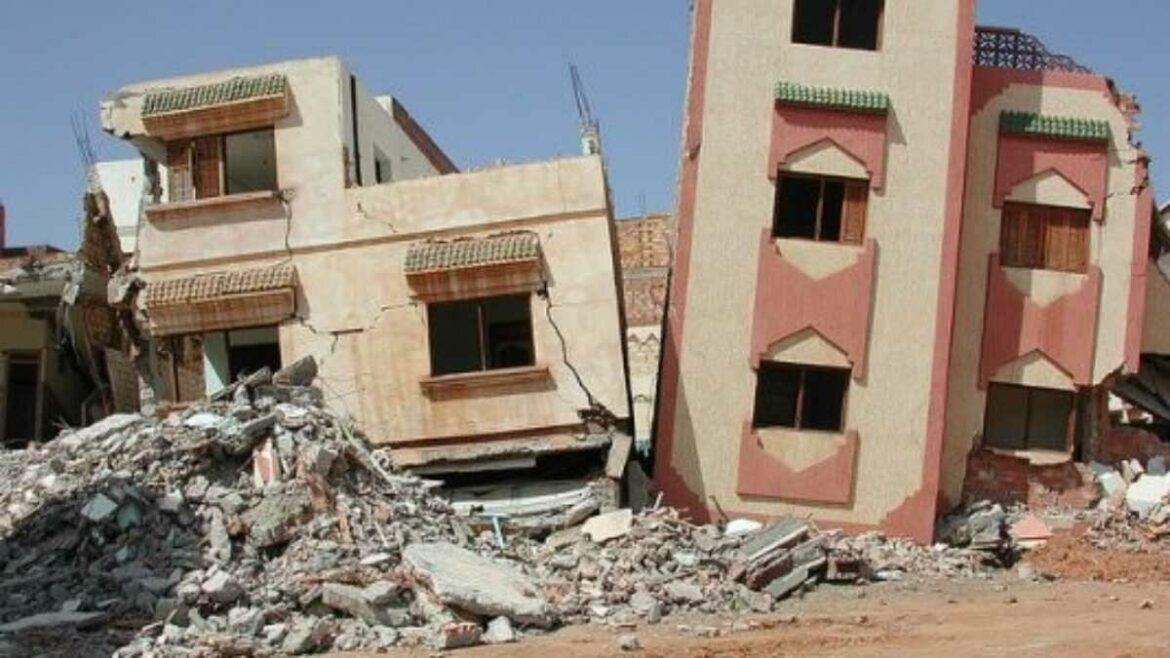 Sisma in Marocco, si scava tra le macerie alla ricerca dei superstiti: oltre 2.000 morti