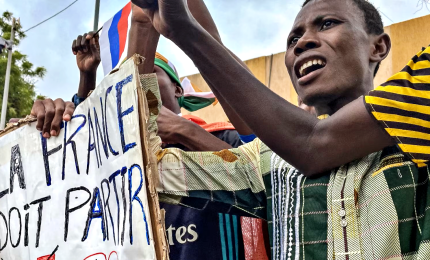 Nuova protesta anti-francese davanti la base militare in Niger
