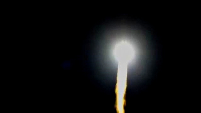 La Soyuz manda in orbita due russi e un’americana