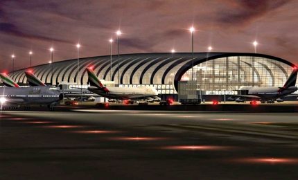 Dubai, nuovo aeroporto da oltre 120 milioni di passeggeri l'anno