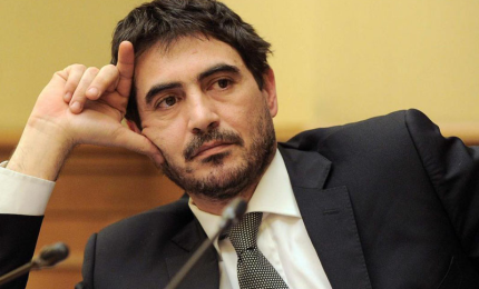 Nicola Fratoianni rieletto segretario di Sinistra italiana