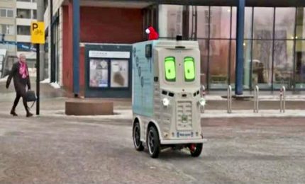 Ad Helsinki i regali li porta il robot: autonomo e green