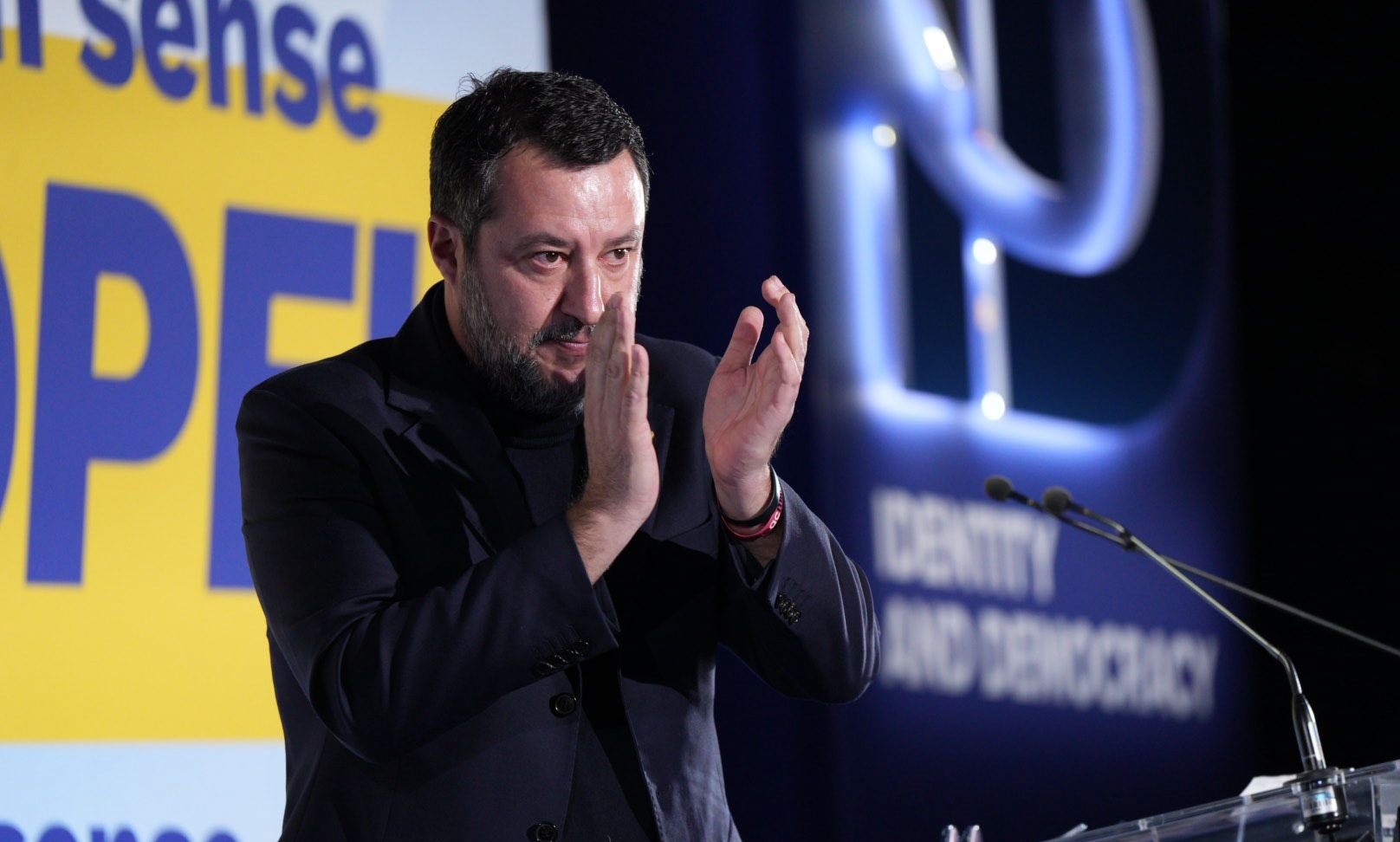 Salvini contro gli inciuci in Europa: mai con la sinistra