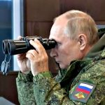 Putin avverte l’Occidente: la Russia è pronta a fermare le navi commerciali. Nel mirino anche l’Italia