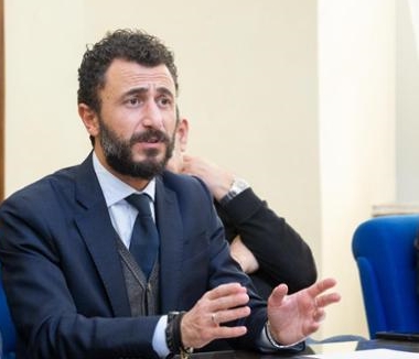 Caso Pozzolo, Fdi verso la sospensione: “Indifendibile”