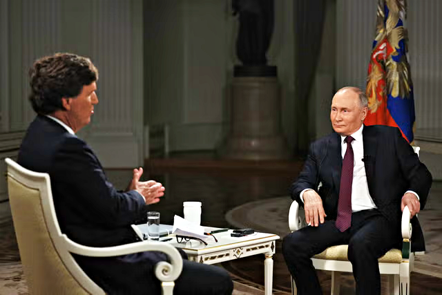Putin: la Nato deve “accettare conquiste territoriali di Mosca”