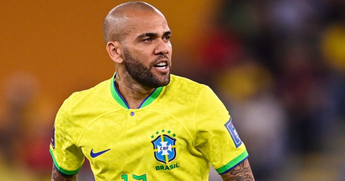 Dani Alves condannato a 4 anni e mezzo per violenza sessuale