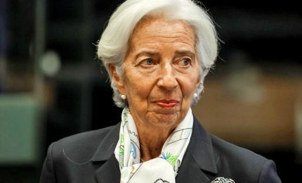 Bce, tassi fermi ma Lagarde lancia un chiaro segnale su giugno: "Servono più dati"