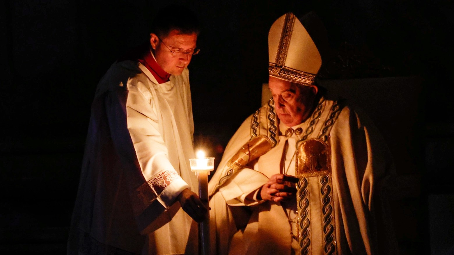 L’umanità tra macigni e Risurrezione: il messaggio pasquale di papa Francesco