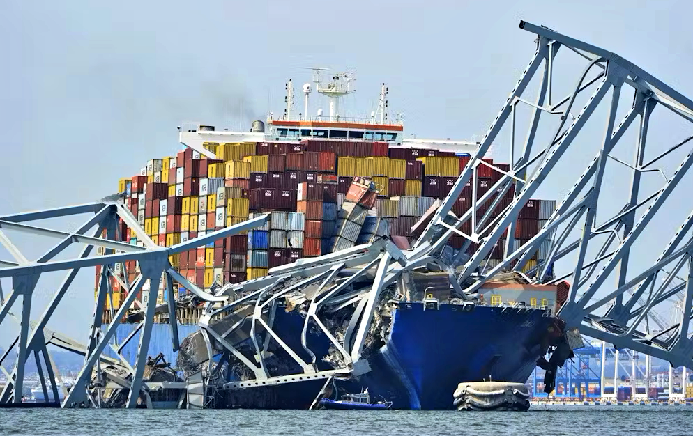 Nave contro un ponte a Baltimora, crollato il Francis Scott Key Bridge