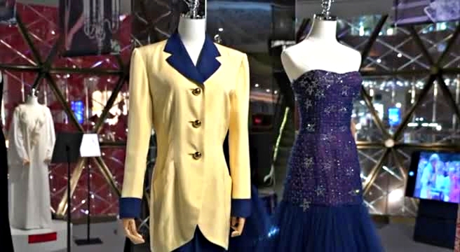 In mostra a Hong Kong prima dell’asta gli abiti di Lady Diana