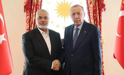 Il leader di Hamas, Ismail Haniyeh, ricevuto a Istanbul da Erdogan