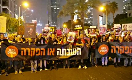 Israele, nuova a marcia a Tel Aviv per gli ostaggi