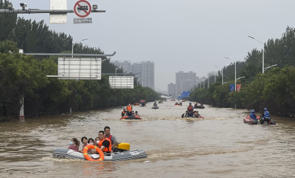 Inondazioni in Cina, villaggi allagati: 100mila sfollati