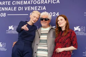 Tilda Swinton, Pedro Almodovar e Julianne Moore