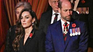 La principessa Kate torna in pubblico in una cerimonia ufficiale