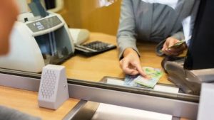 Sportello bancario - (pexels) - IlFogliettone.it